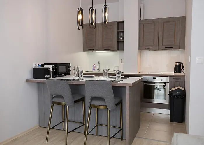 Moonlight Terrace - Panoramic Views, Luxe Comfort By Flat Mаnаger