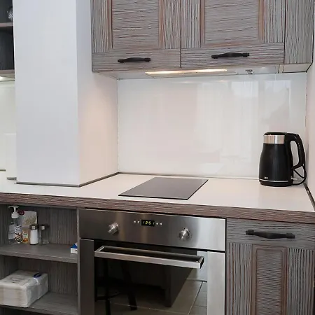 Daire Moonlight Terrace - Panoramic Views, Luxe Comfort By Flat Mаnаger