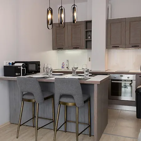 Moonlight Terrace - Panoramic Views, Luxe Comfort By Flat Mаnаger